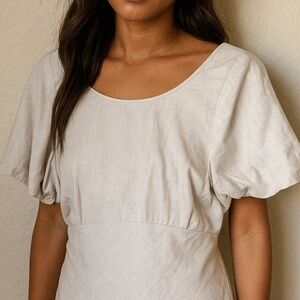 R.G Kane beige puff sleeve blouse